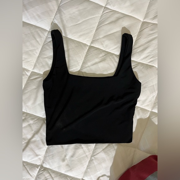 Black crop tank top XS - Picture 2 of 3